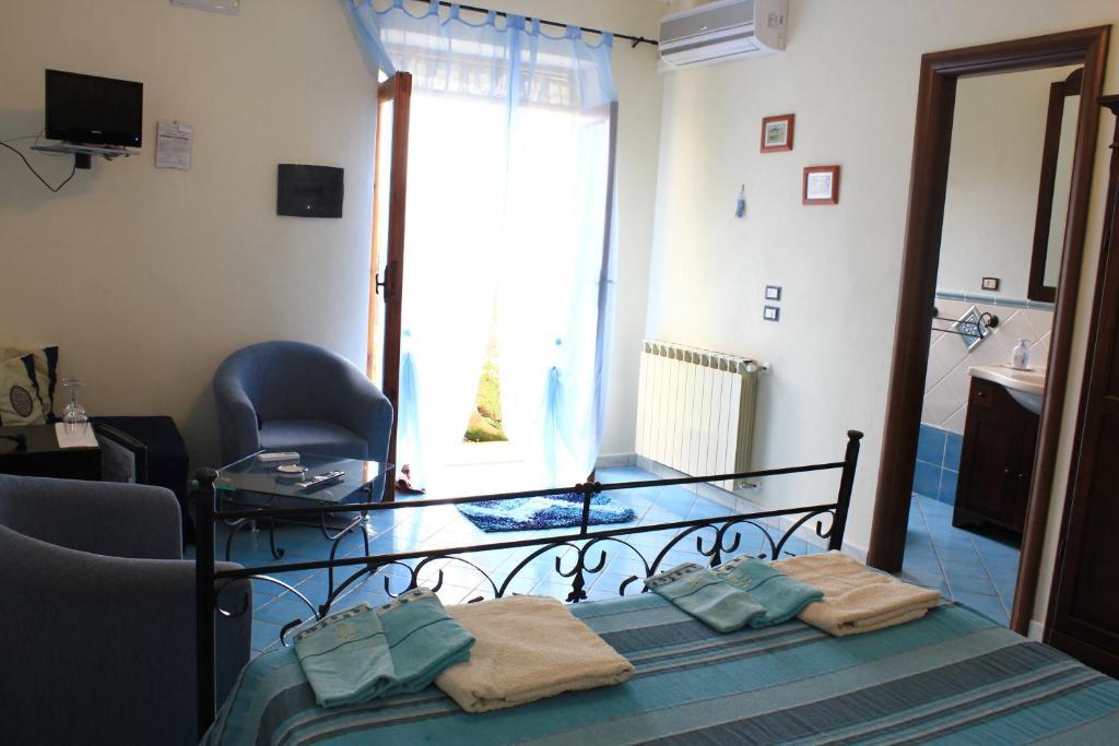 Bed And Breakfast Nefer Maratea Habitación foto